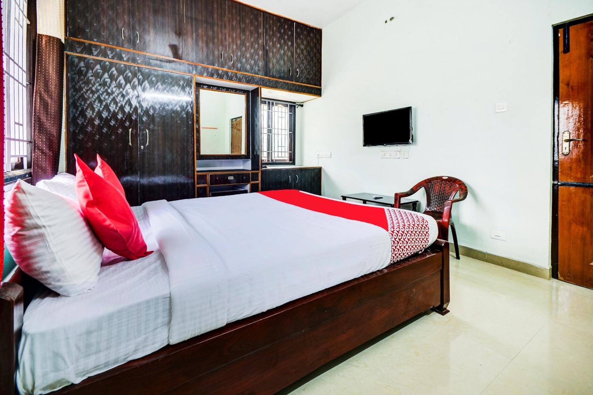 Hotel O Aruthraa Residency Podanur Bagian luar foto