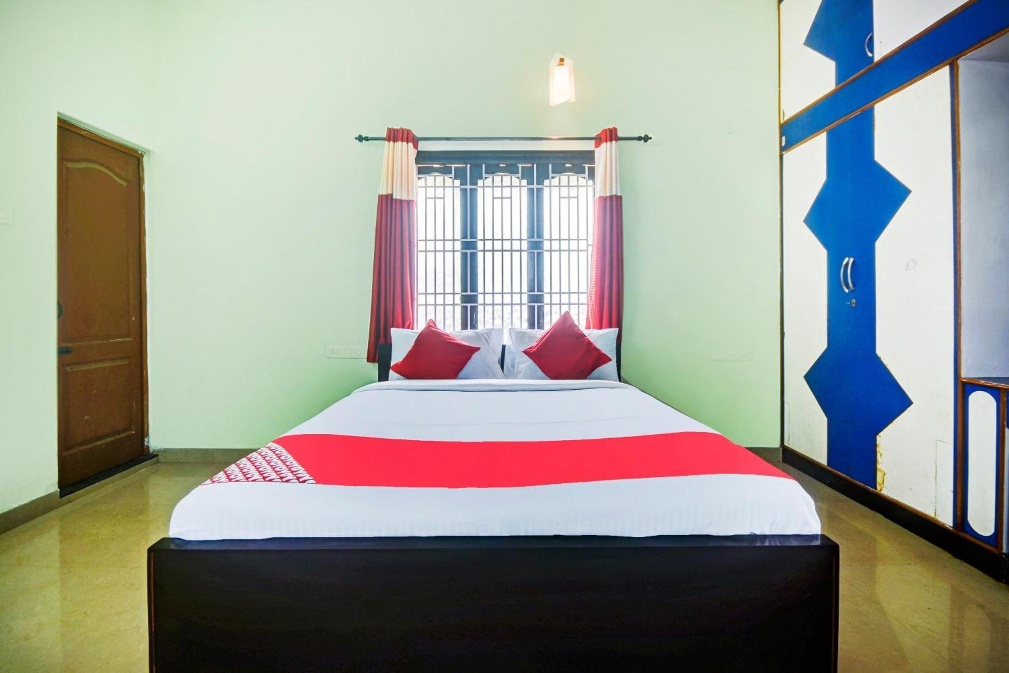 Hotel O Aruthraa Residency Podanur Bagian luar foto
