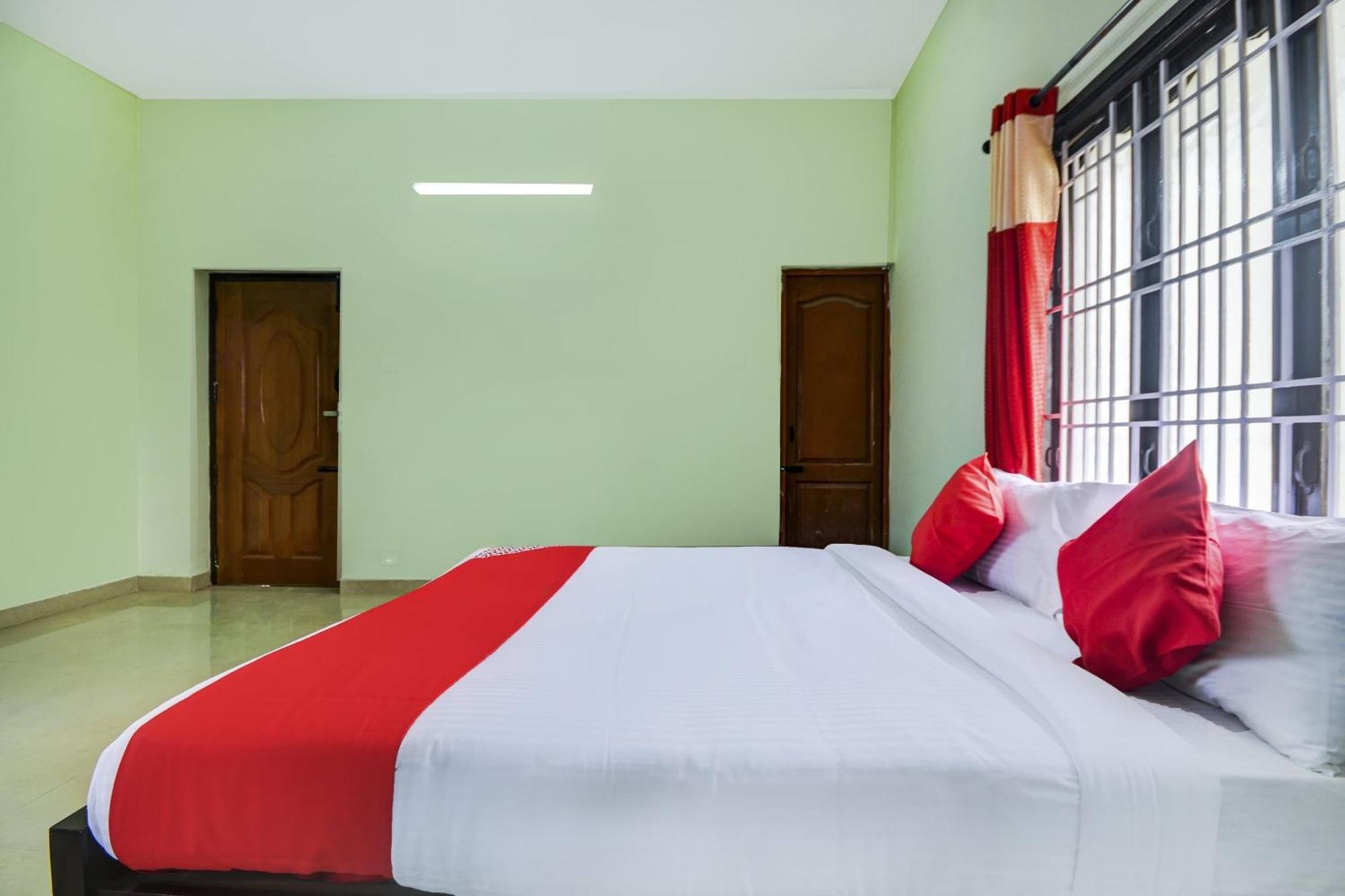 Hotel O Aruthraa Residency Podanur Bagian luar foto