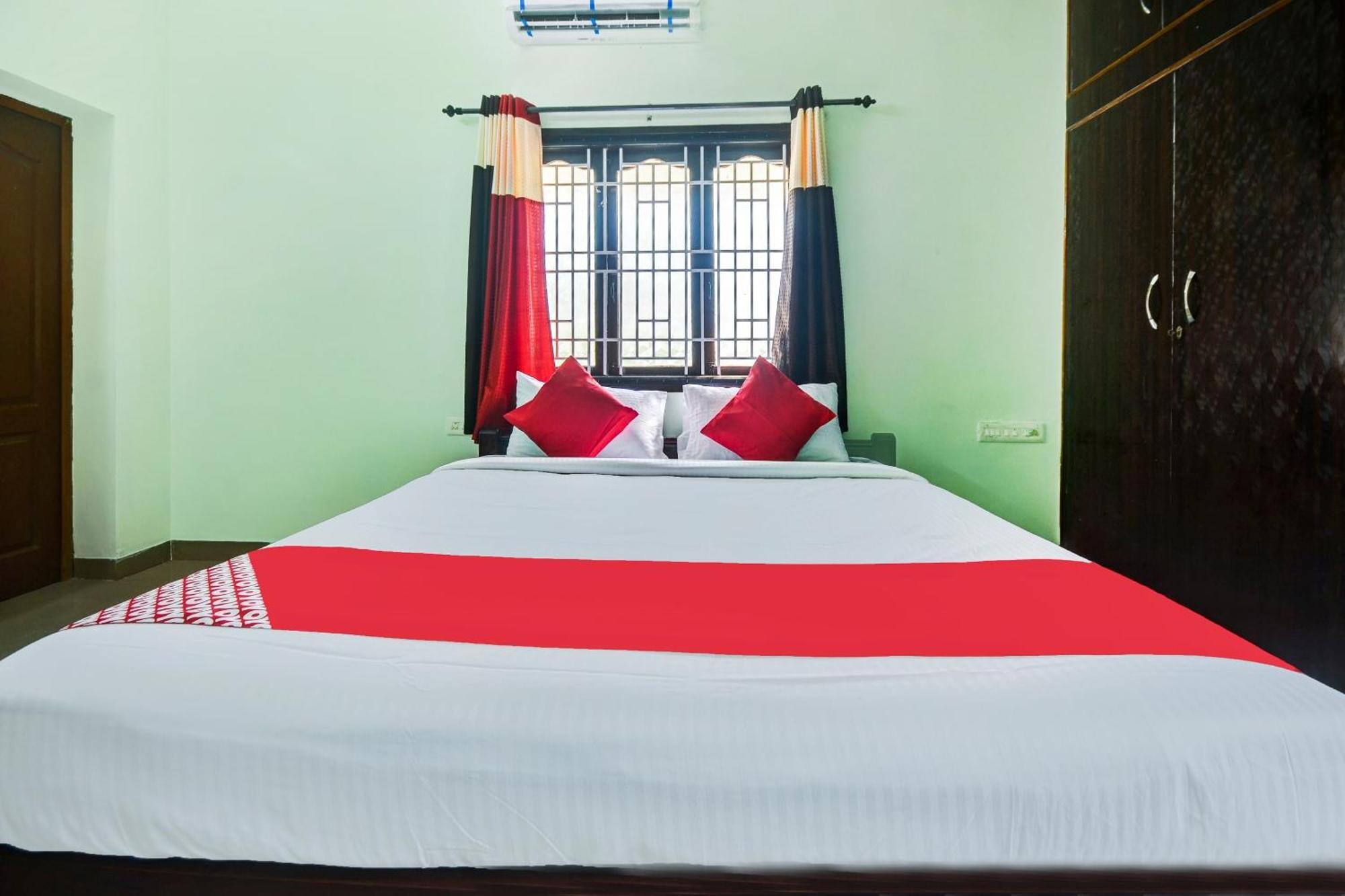 Hotel O Aruthraa Residency Podanur Bagian luar foto
