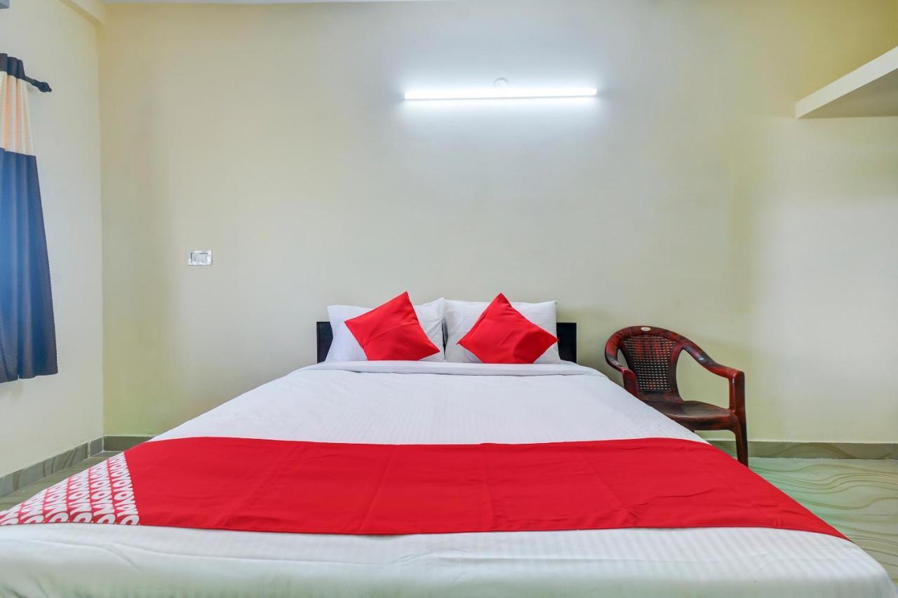 Hotel O Aruthraa Residency Podanur Bagian luar foto